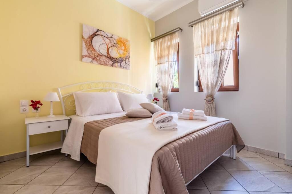 Meandros Apartment Garden View สโกเปลอสทาวน์ ภายนอก รูปภาพ